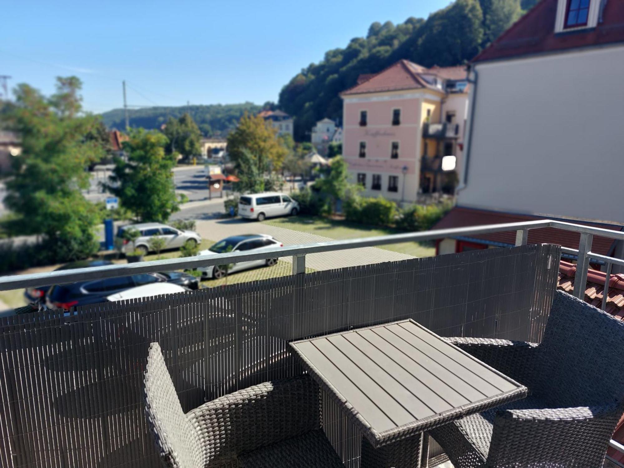 Luxurioese Ferienwohnungen Königstein an der Elbe Exterior foto